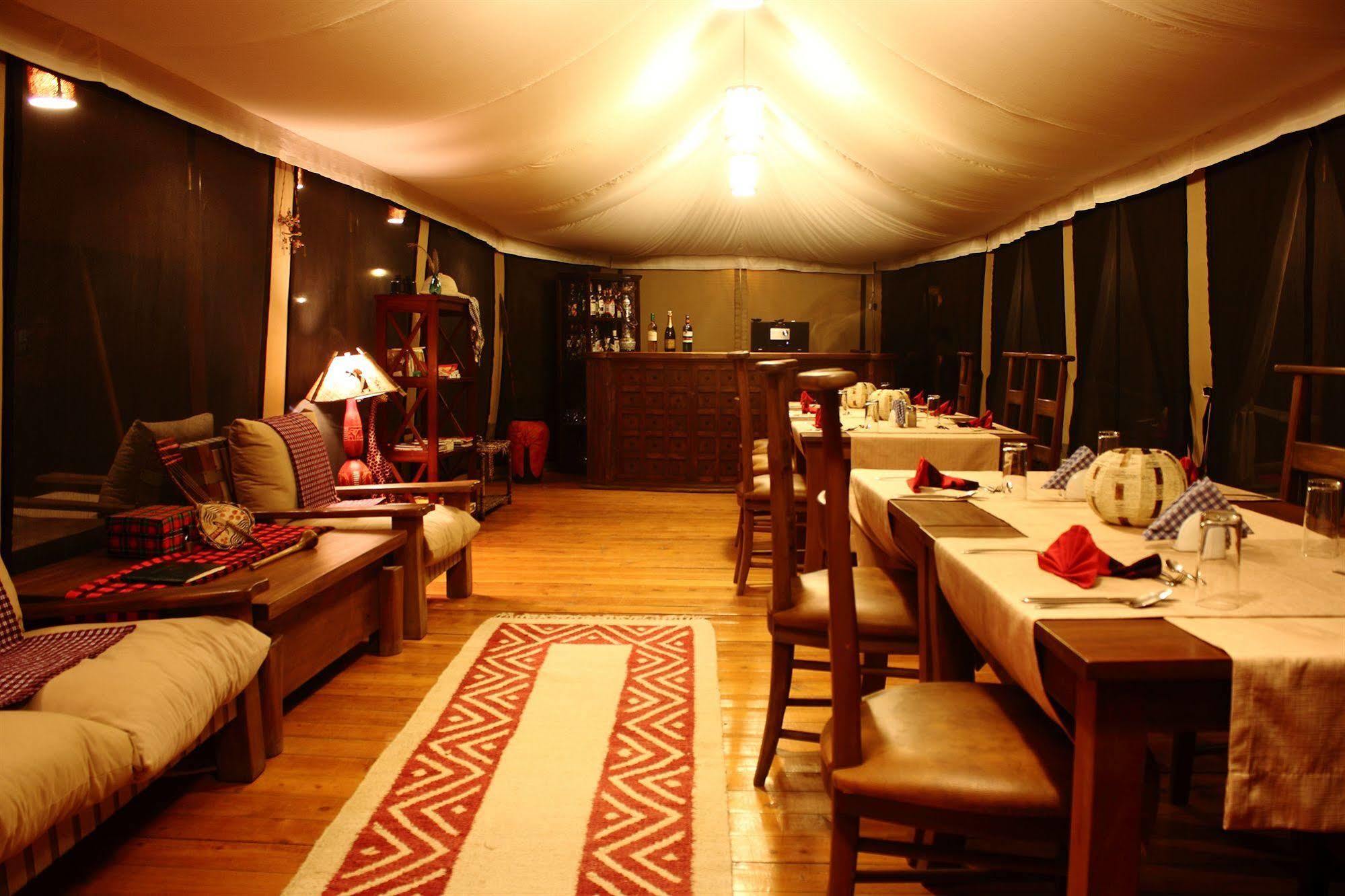 Hotel Loyk Mara Camp Talek Esterno foto